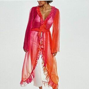 Rococo Sand Cape Size M NWT
